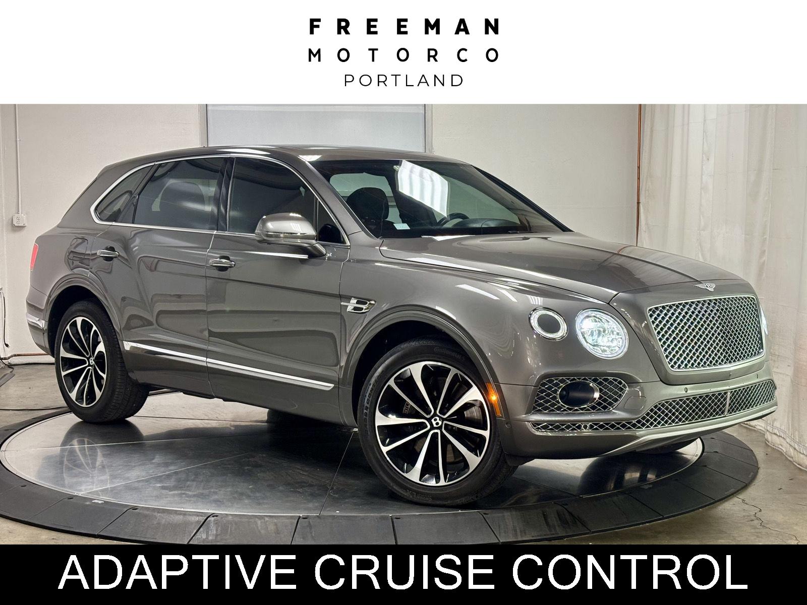 Used 2018 Bentley Bentayga W12 SIGNATURE AWD | AMAZING